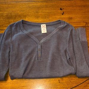 Gray waffle-knit long sleeve
